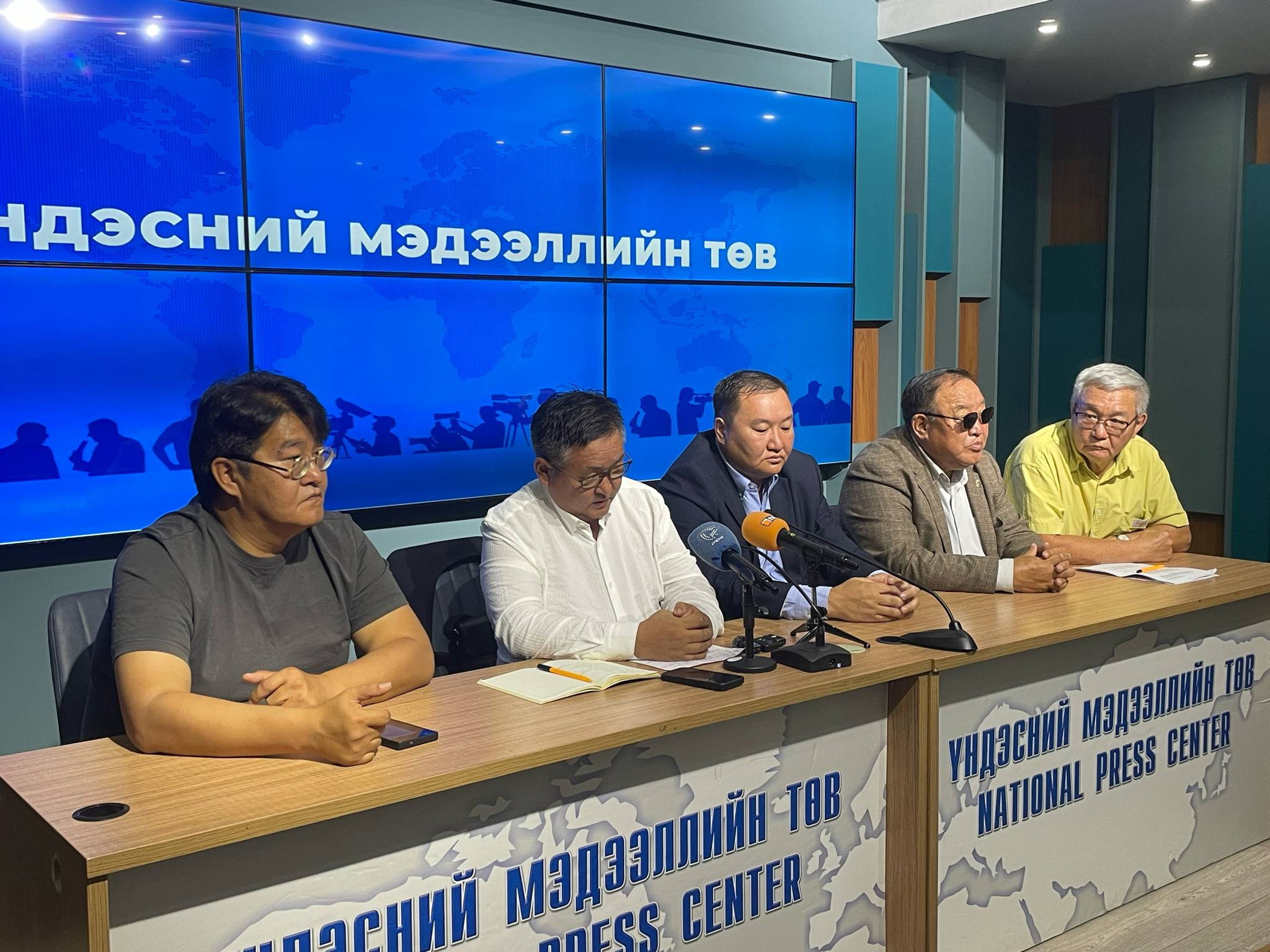 Ч.Наранбаатар:Бидэнд зах зээлийг нь үлдээ, монголчууд хийж чадна